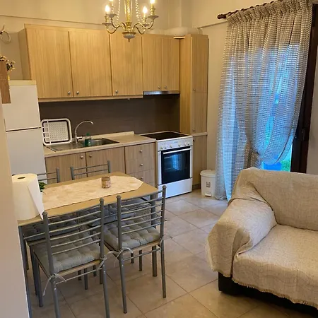 Olumpus Hestia Apartment